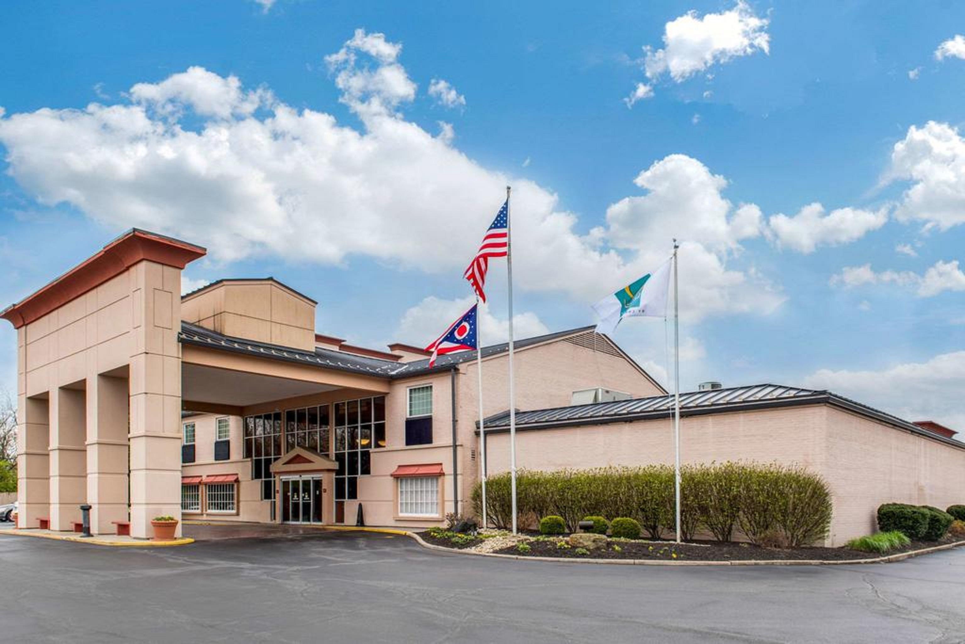 Quality Hotel Conference Center Cincinnati Блу-Аш Екстер'єр фото